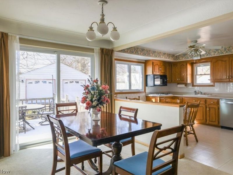 2915 Friar Drive , Parma, OH 44134 Photo 11