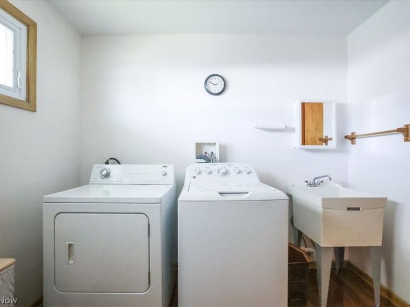 2915 Friar Drive , Parma, OH 44134 Photo 28