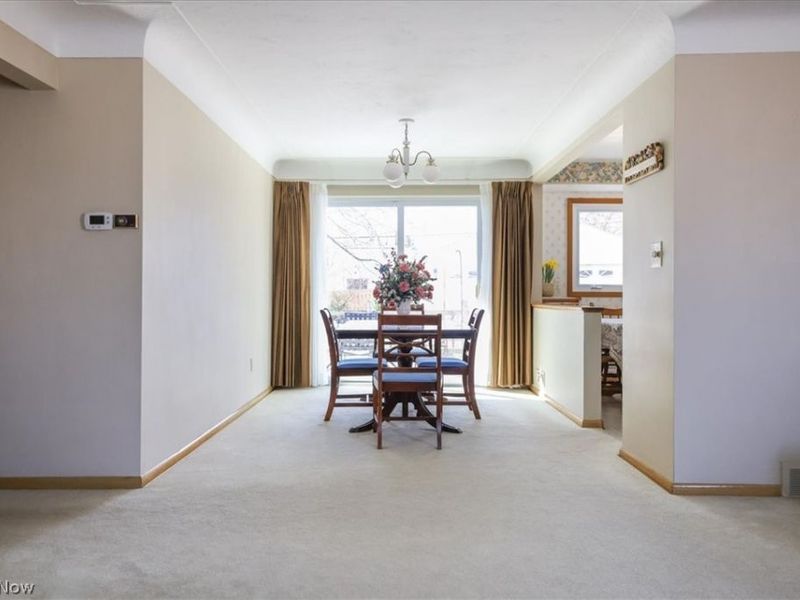 2915 Friar Drive , Parma, OH 44134 Photo 9