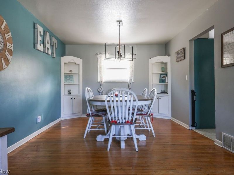 6787 Anthony Lane, Parma Heights, OH 44130 Photo 6