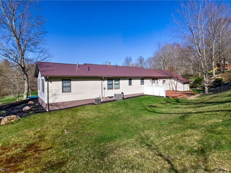 616 N James Street , East Palestine, OH 44413 Photo 12