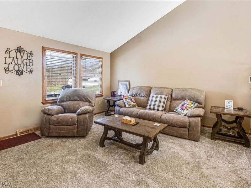 616 N James Street , East Palestine, OH 44413 Photo 25