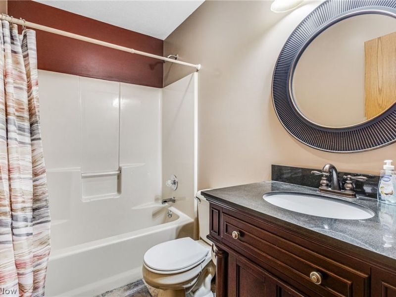 616 N James Street , East Palestine, OH 44413 Photo 30