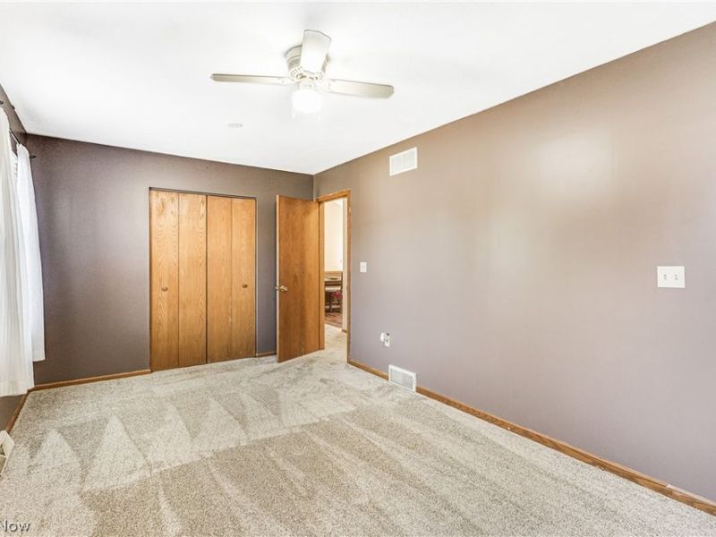 616 N James Street , East Palestine, OH 44413 Photo 33