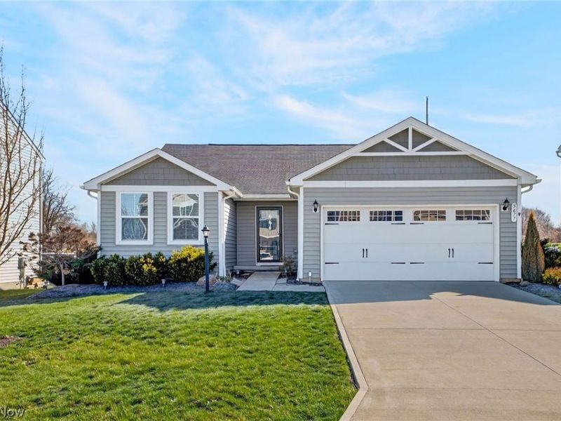 5677 Burlington Drive, Chippewa Lake, OH 44215 Photo 1