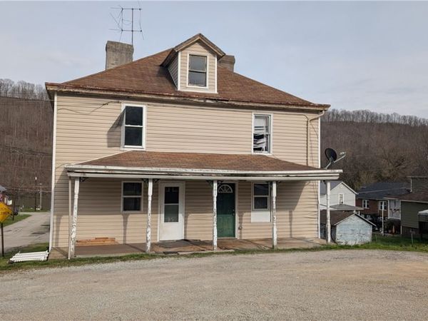 102 Moose Hill Road , Millsboro, PA 15348