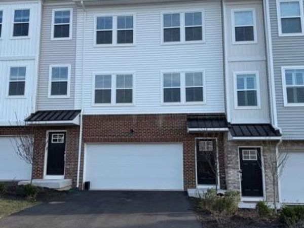 137 FOUR LEAF DRIVE, DOWNINGTOWN, PA 19335