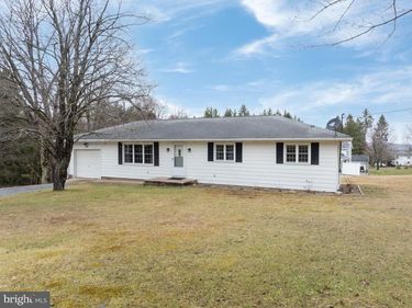 354 W SYCAMORE ROAD, SNOW SHOE, PA 16874