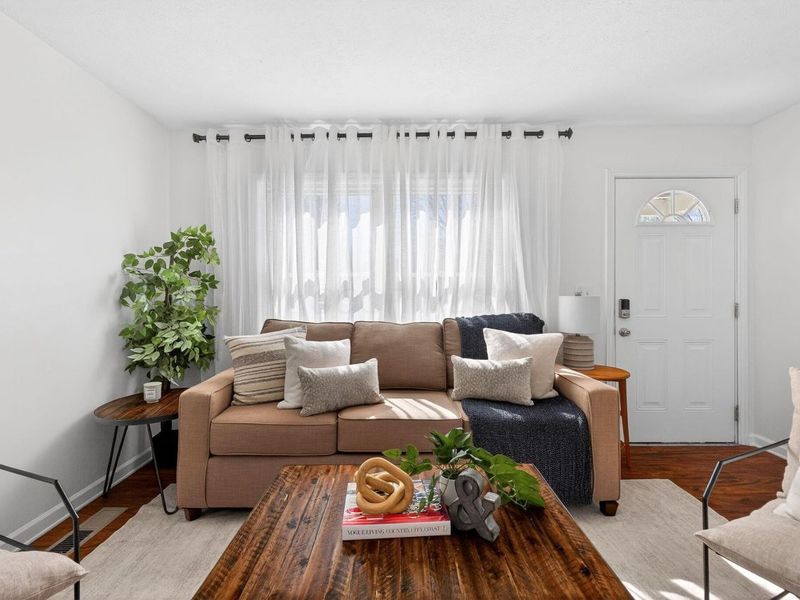 244 Arbor Drive, Sunbury, OH 43074 Photo 3