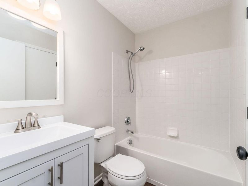 5487 Beresford Street , Unit 227, Canal Winchester, OH 43110 Photo 26