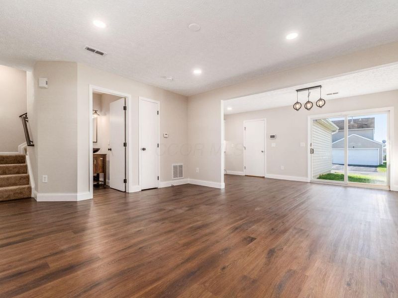 5487 Beresford Street , Unit 227, Canal Winchester, OH 43110 Photo 4