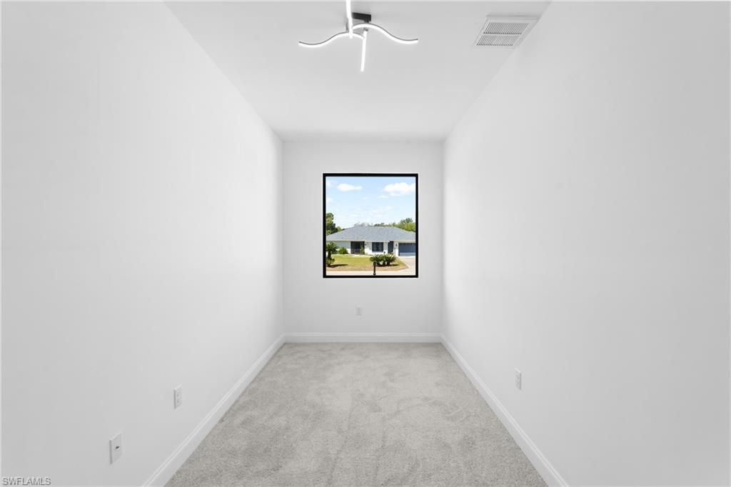 116 Mcarthur Ave, Lehigh Acres, FL 33936 Photo
