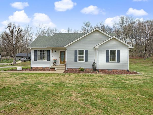 1450 Pomona Rd, Dickson, TN 37055