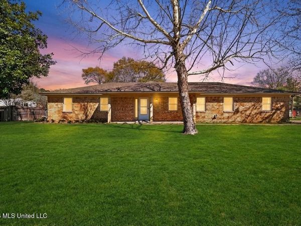 3408 Beachview Drive, Ocean Springs, MS 39564