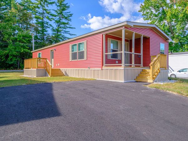 8 Maplewood Drive, Limington, ME 04049