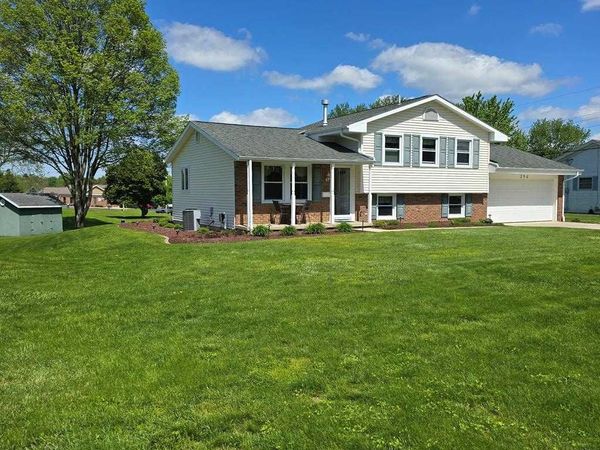 246 Holiday Hill, Lexington, OH 44904