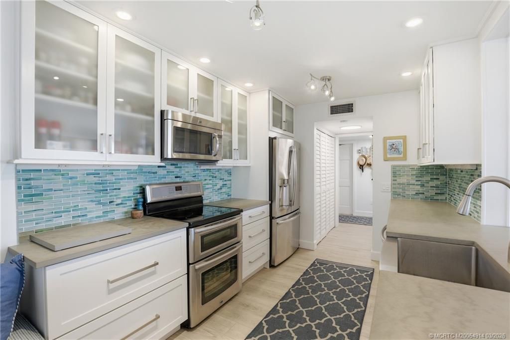 1555 NE Ocean Boulevard, Unit 108 -N, Stuart, FL 34996 Photo