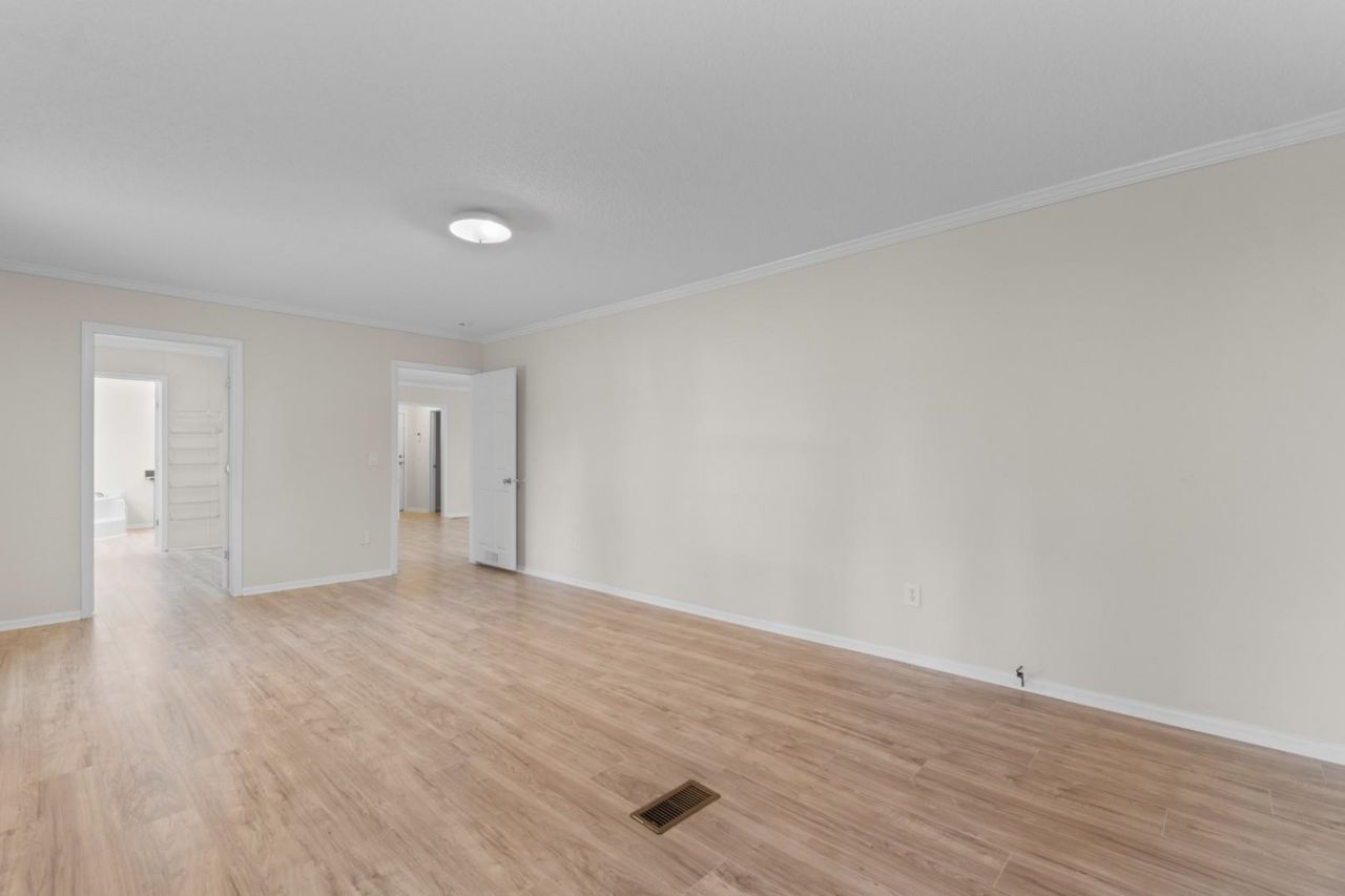 1585 Stone Ave. Photo 21