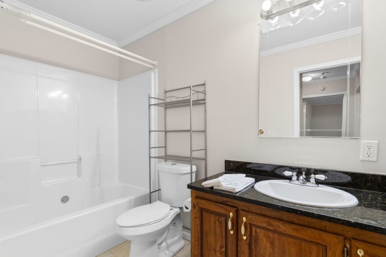 1585 Stone Ave. Photo 23