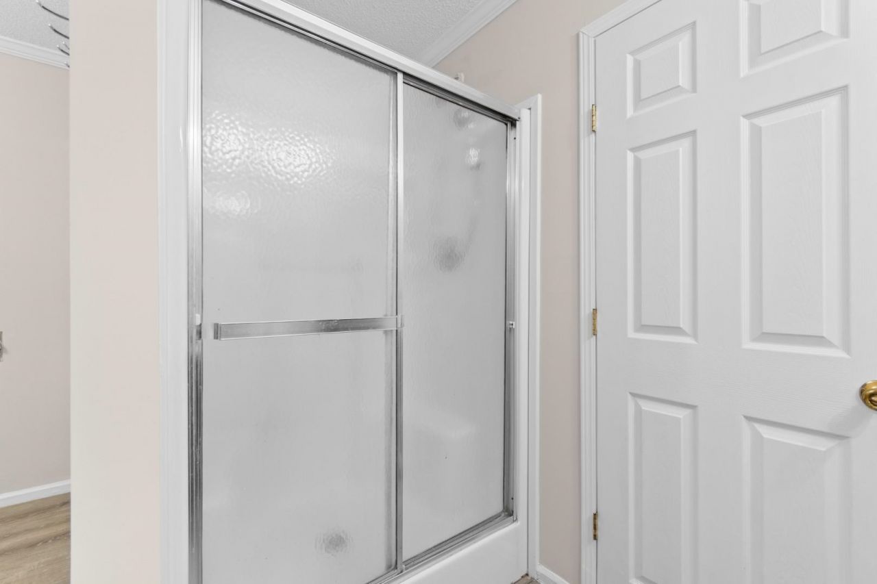 1585 Stone Ave. Photo 28