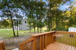 1585 Stone Ave. photo 4