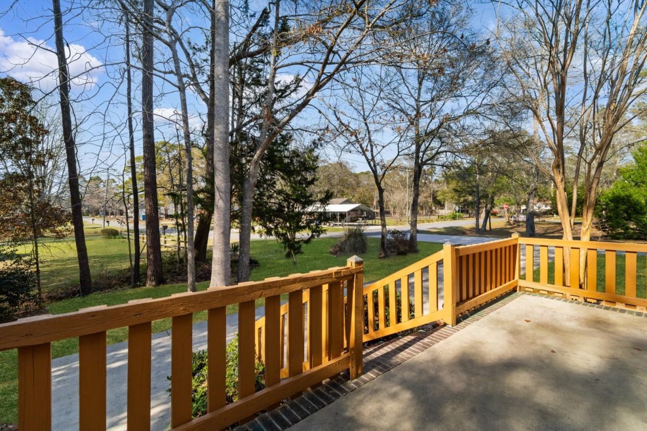 1585 Stone Ave. Photo 46