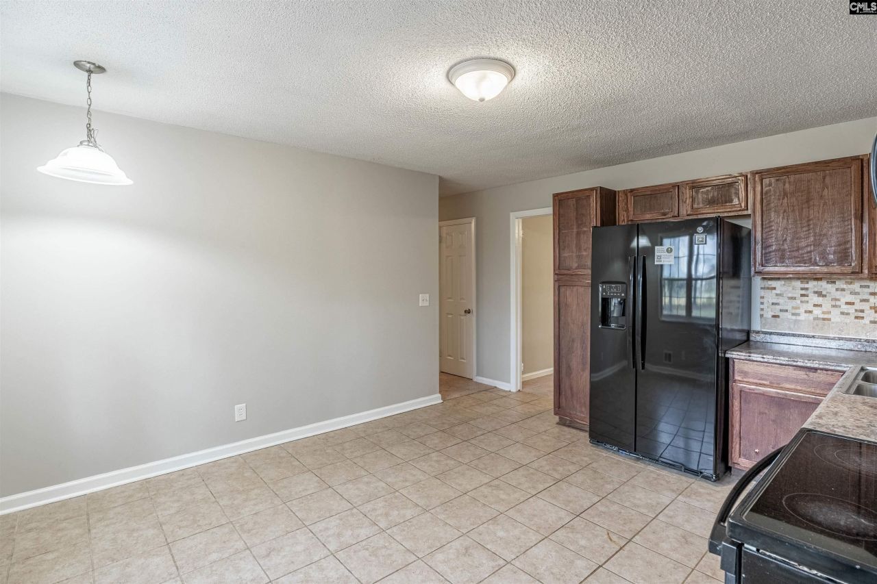 6006 Mcmillan Circle  Photo 9