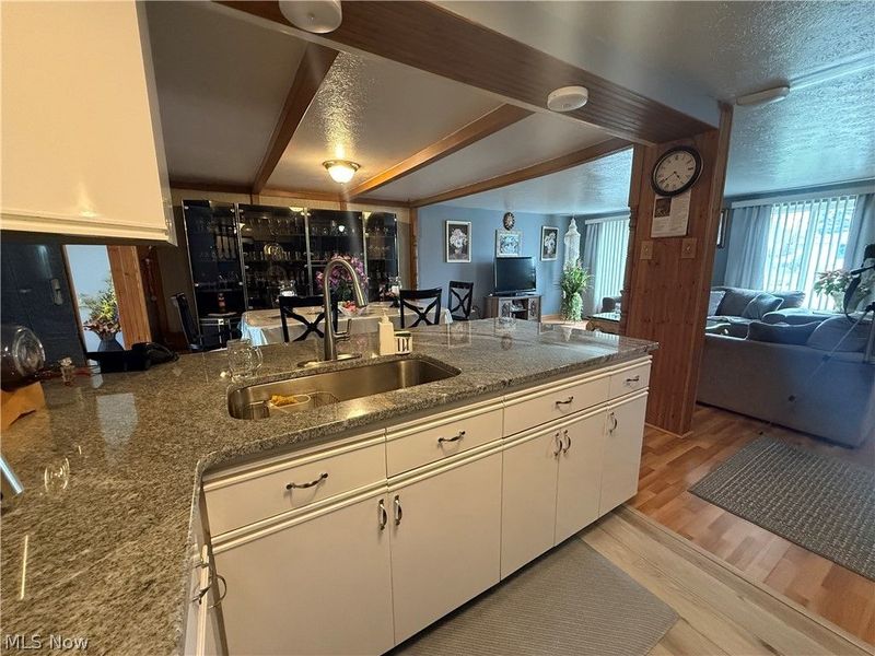 36360 Sunset Drive, Eastlake, OH 44095 Photo 8