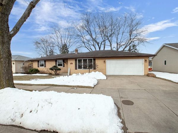 715 SHERIDAN STREET, Kaukauna, WI 54130