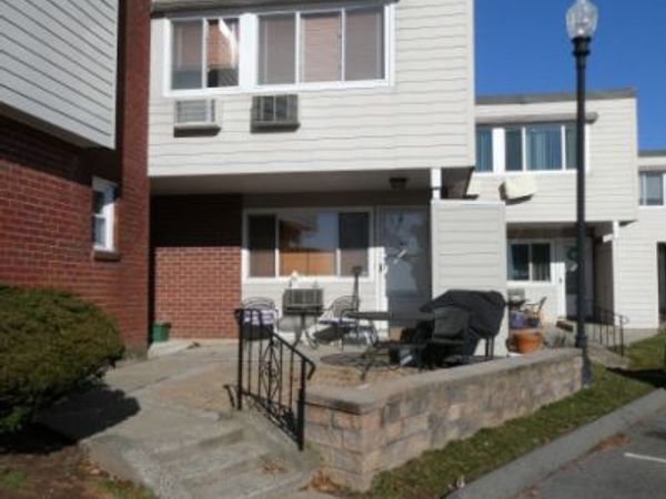 195 West, West Haven, CT 06516
