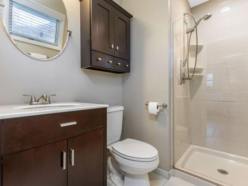 4370 Harborough Road, Columbus, OH 43220 Photo 30