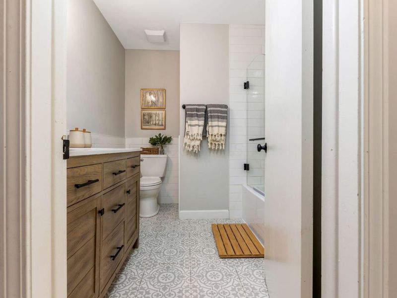 4370 Harborough Road, Columbus, OH 43220 Photo 34