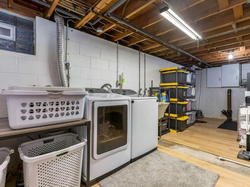 4370 Harborough Road, Columbus, OH 43220 Photo 39