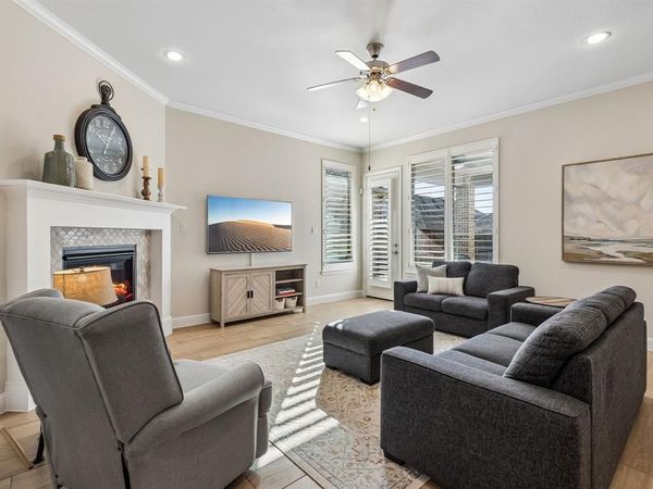 624 Ambrose Street, Fort Worth, TX 76131