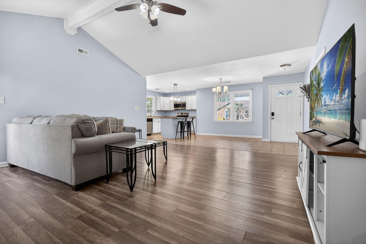 24 Lighthouse Drive Photo 17