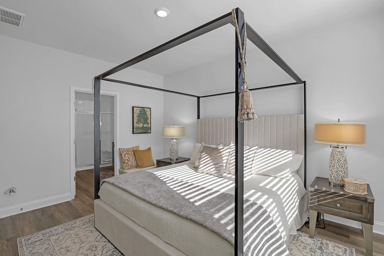 184 Twickenham Loop Photo 30