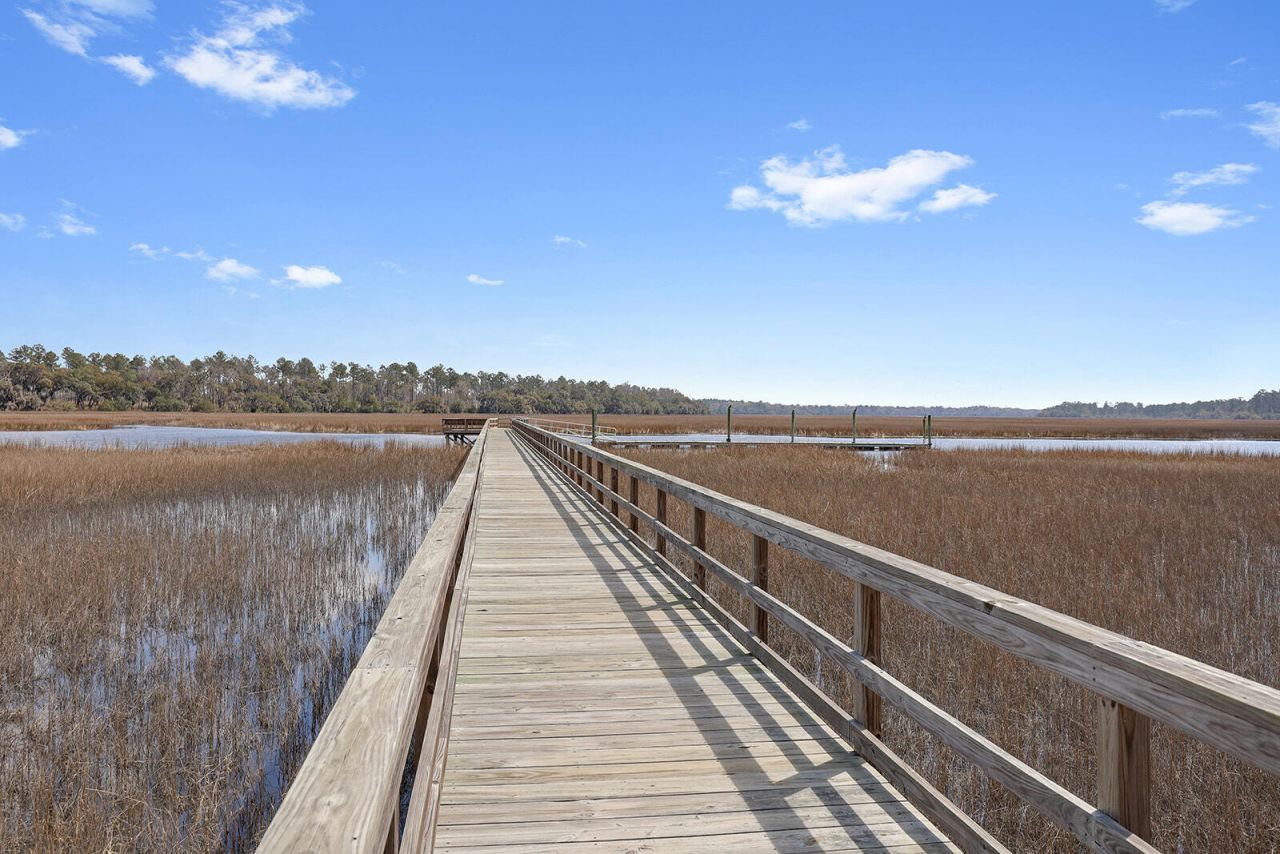 184 Twickenham Loop Photo 48