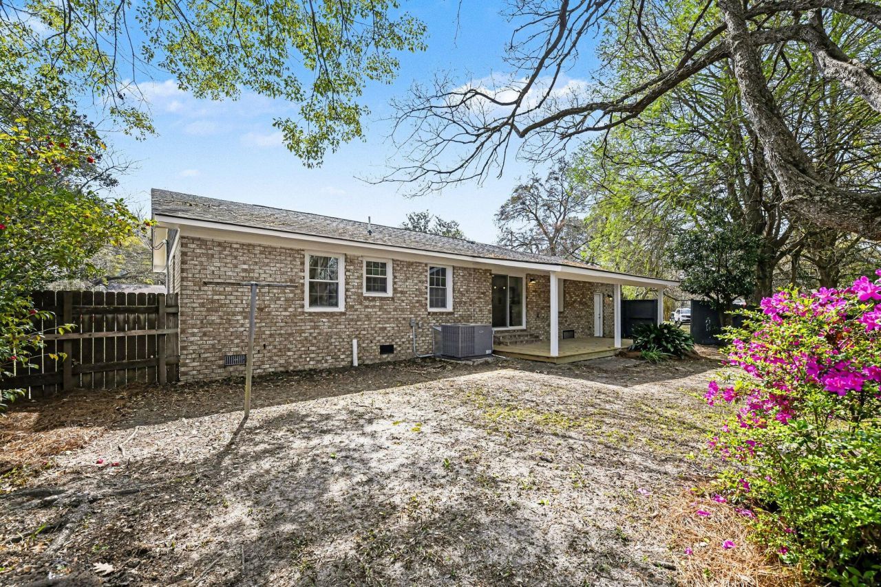 1075 Quail Drive Photo 24