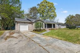 1075 Quail Drive photo 4