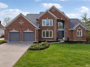 7389 Saint Ives Place, West Chester, OH 45069