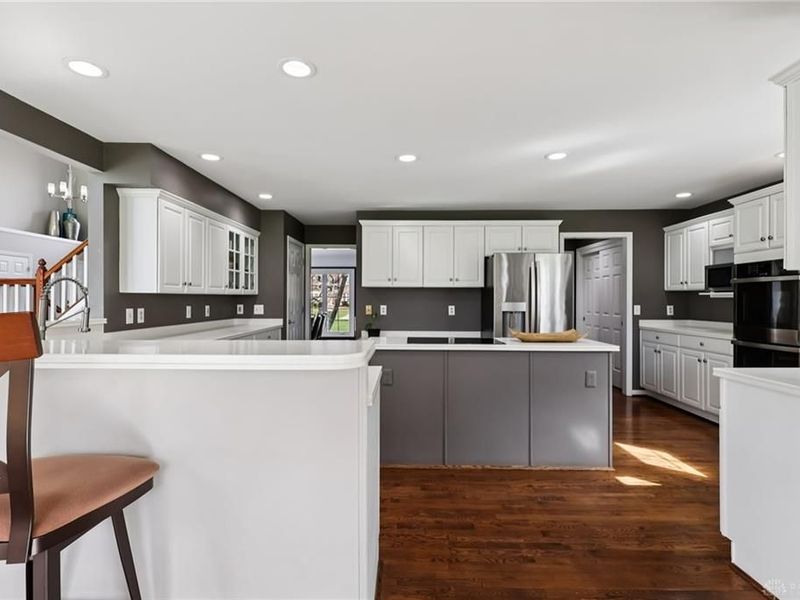 7389 Saint Ives Place, West Chester, OH 45069 Photo 18