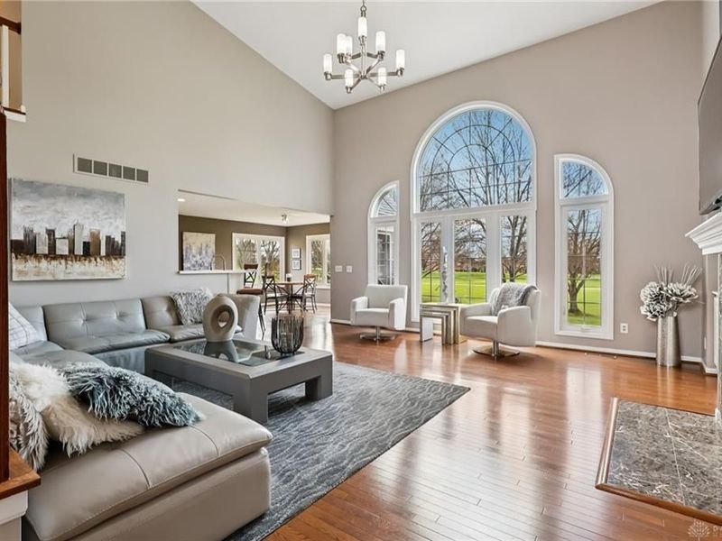 7389 Saint Ives Place, West Chester, OH 45069 Photo 6