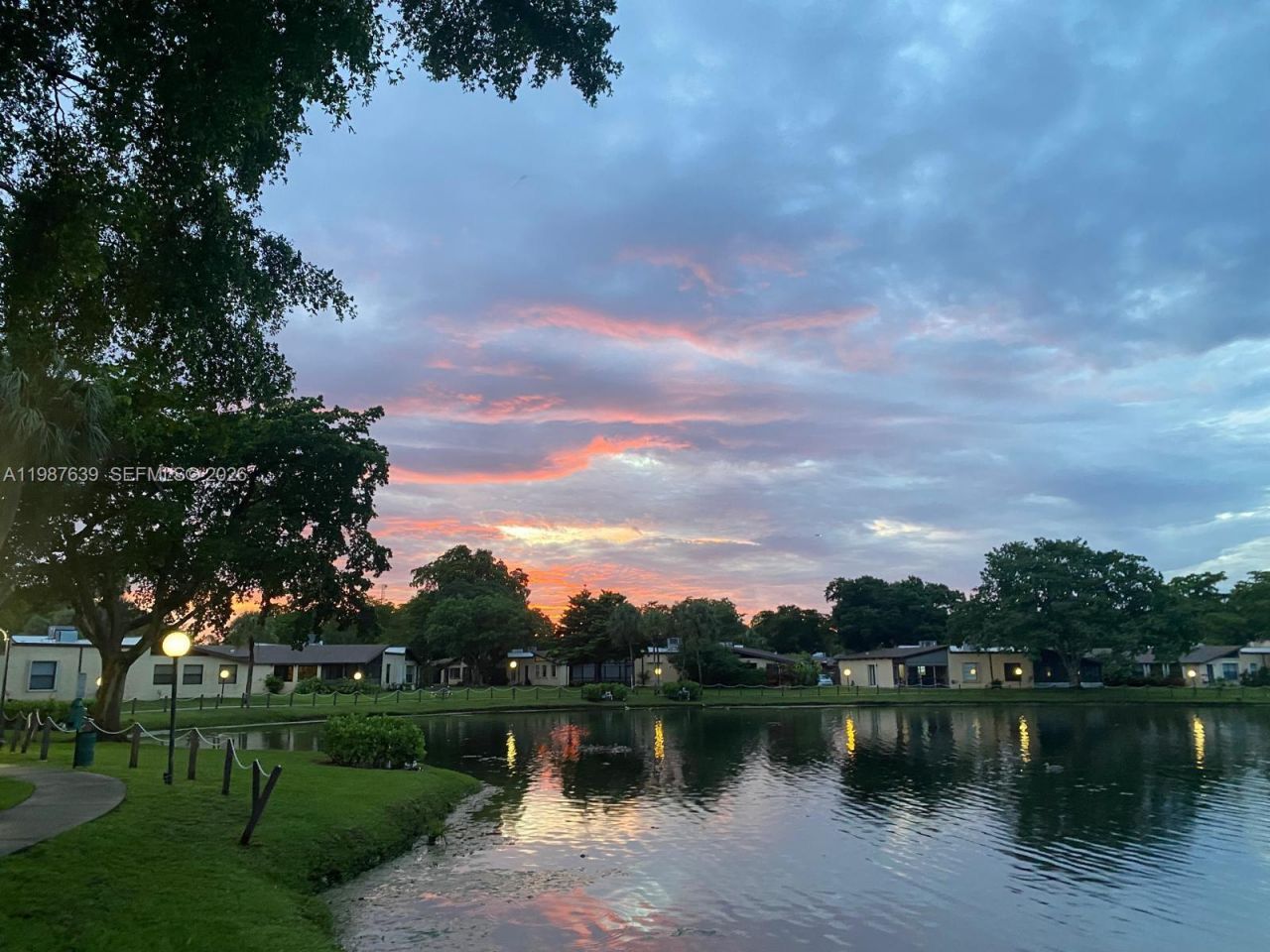 516 Briarwood Cir , Unit 1-51, Hollywood, FL 33024 Photo