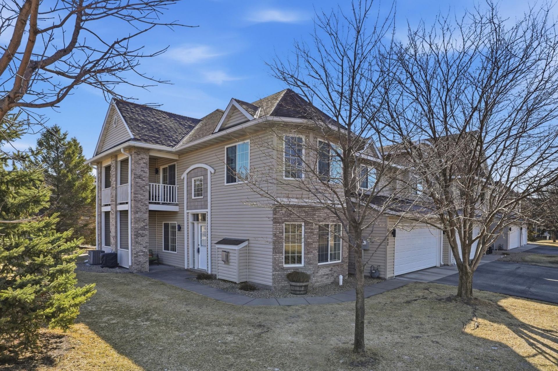 5662 100th Lane N, Brooklyn Park, MN 55443 Main Photo