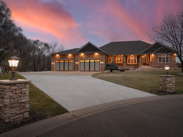 21000 Kerry Street NW, Oak Grove, MN 55011