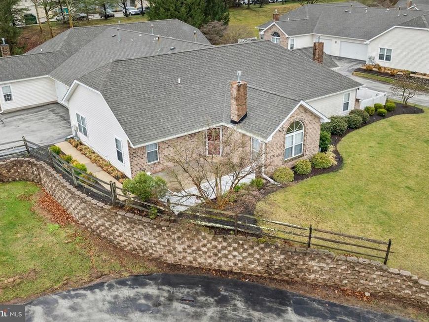 135 Village Way, Unit 5B, Phoenixville, PA 19460 Main Photo