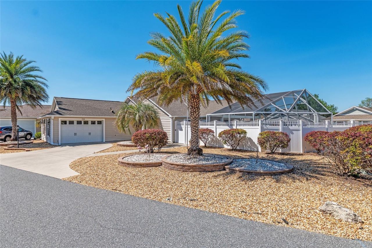 1241 Merryweather Way, The Villages, FL 32162 Photo