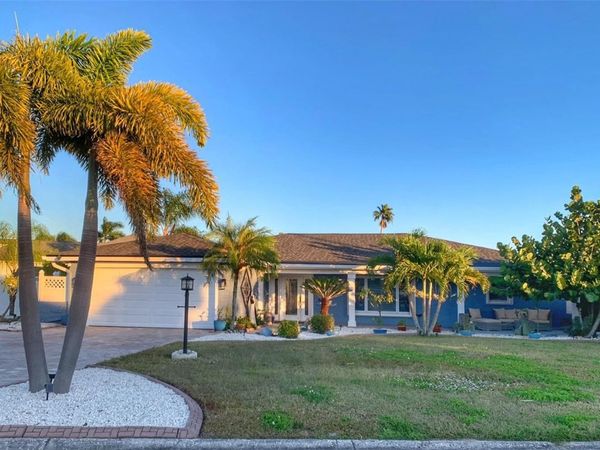 6317 WISTERIA LANE , APOLLO BEACH, FL 33572
