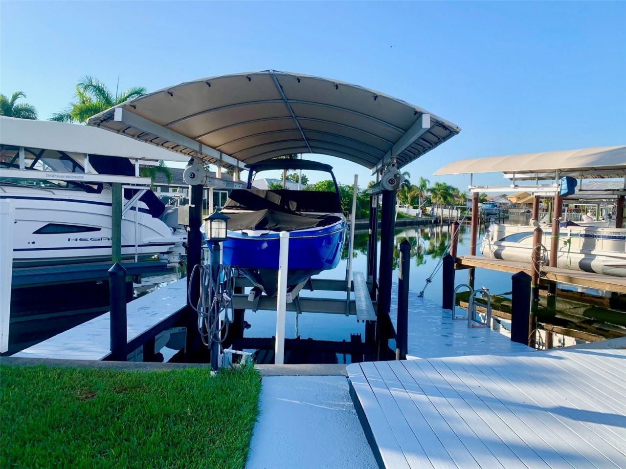 6317 Wisteria Lane, Apollo Beach, FL 33572 Photo