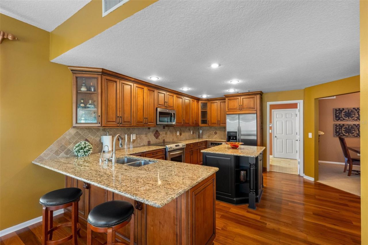 1872 Eagle Trace Boulevard, Palm Harbor, FL 34685 Photo